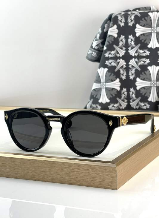 Picture of Chrome Hearts Sunglasses _SKUfw76513129fw